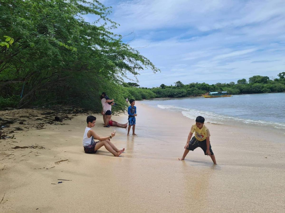 Calatagan'S Bahay Kubo - With Beach Access 外观 照片